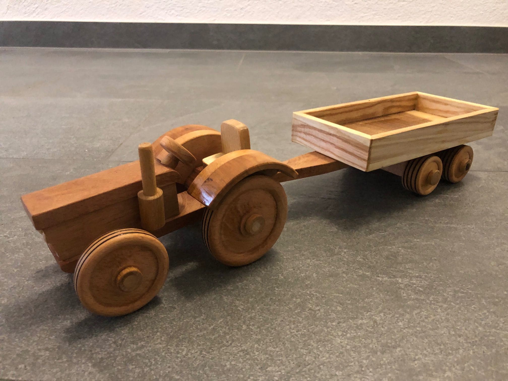 Traktor mit Anhänger