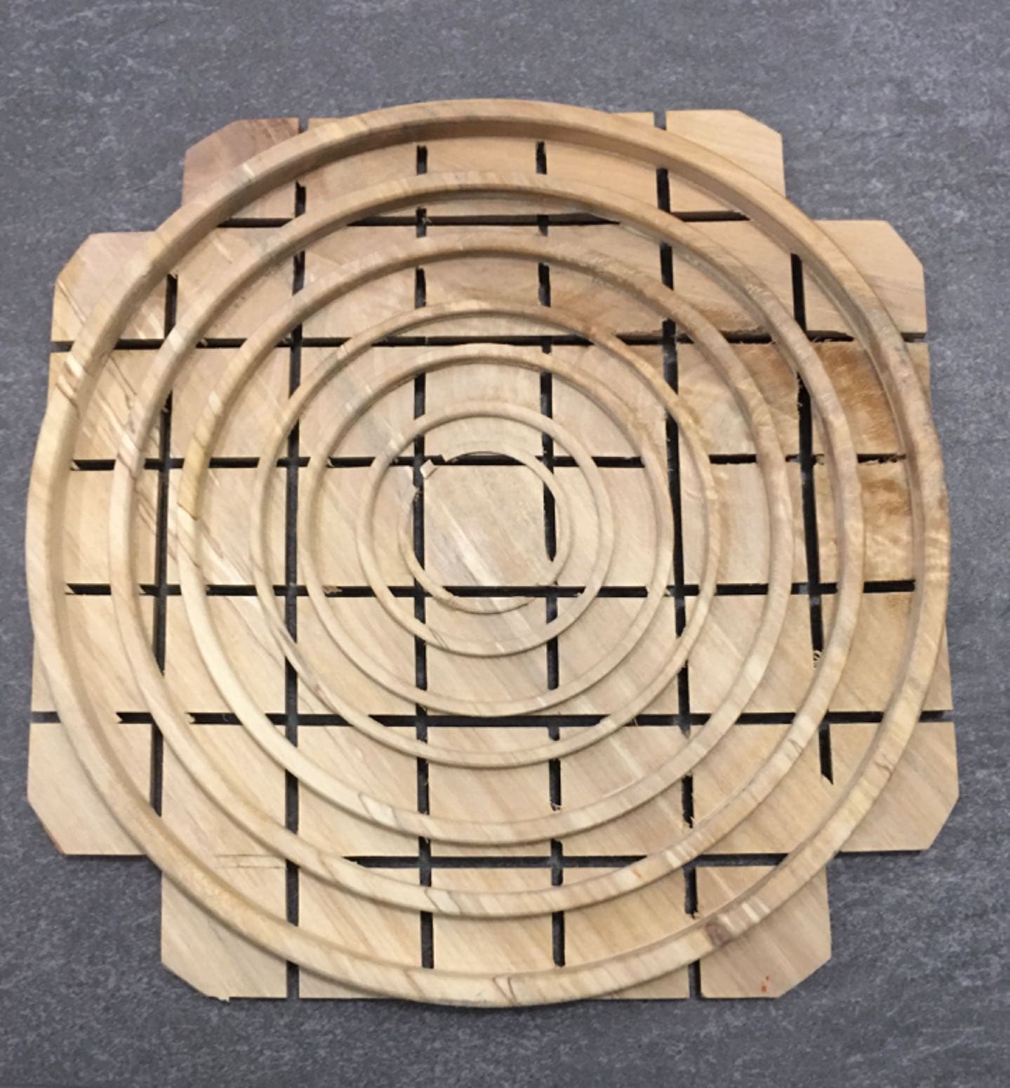Teller gestochen — Bild 2